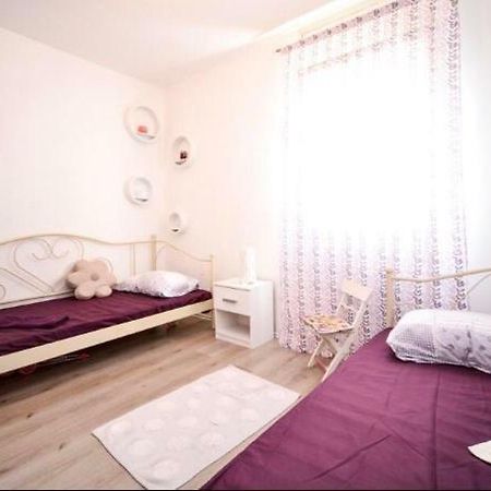 זאדאר Apartment Vana מראה חיצוני תמונה